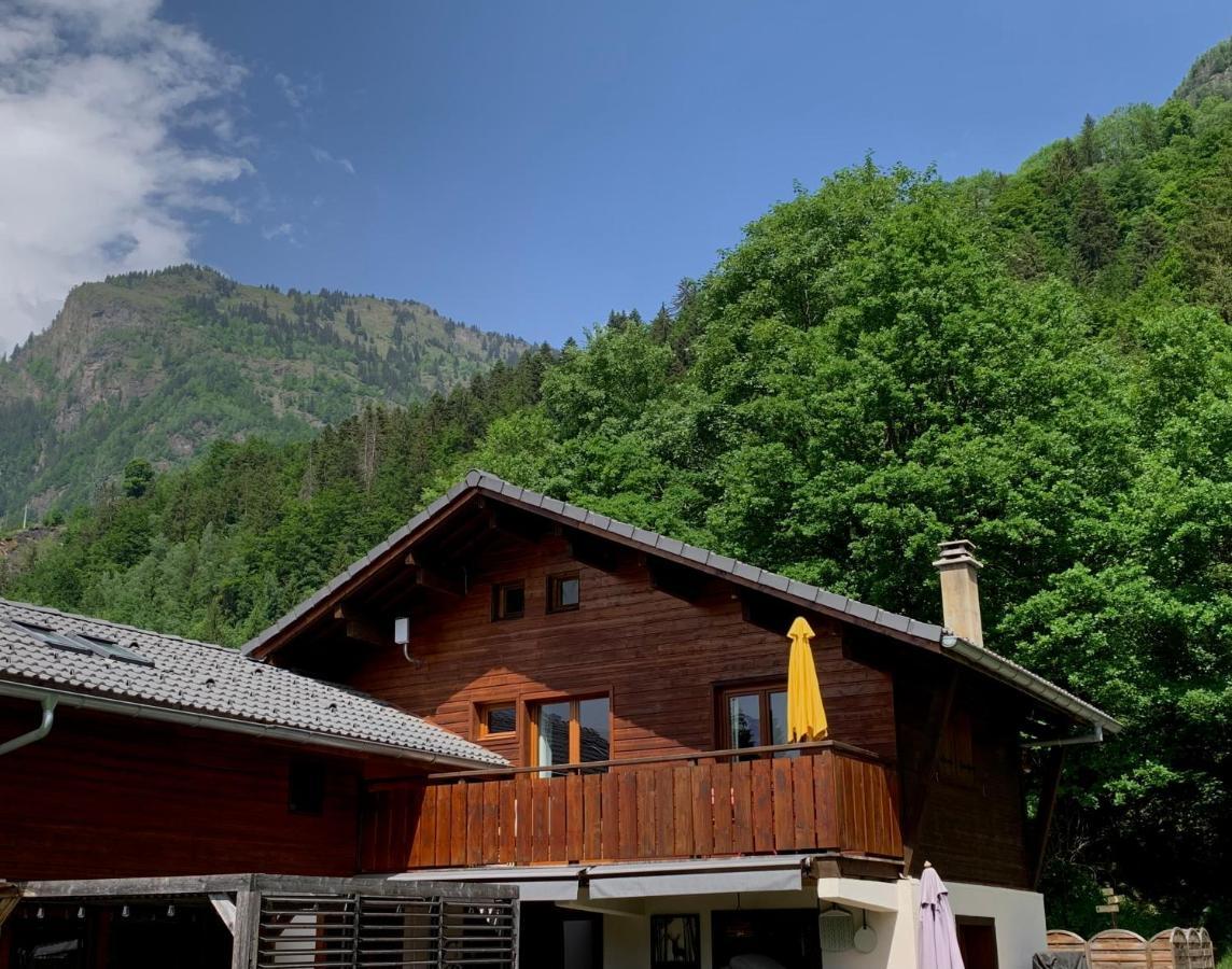 Appartement Avec Jacuzzi Dans Chalet Prive, Grande Terrasse, Parking Gratuit Les Houches Bagian luar foto
